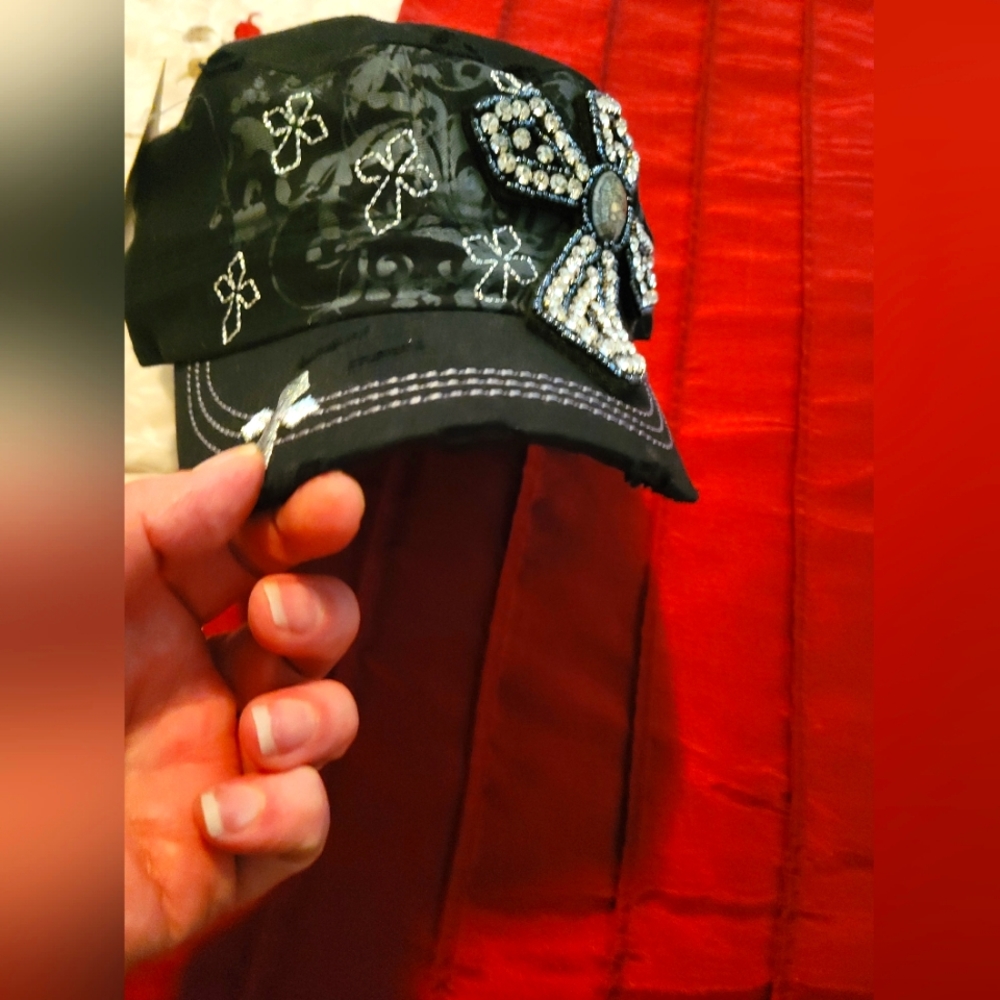 NWT Distressed jeweled baseball hat.